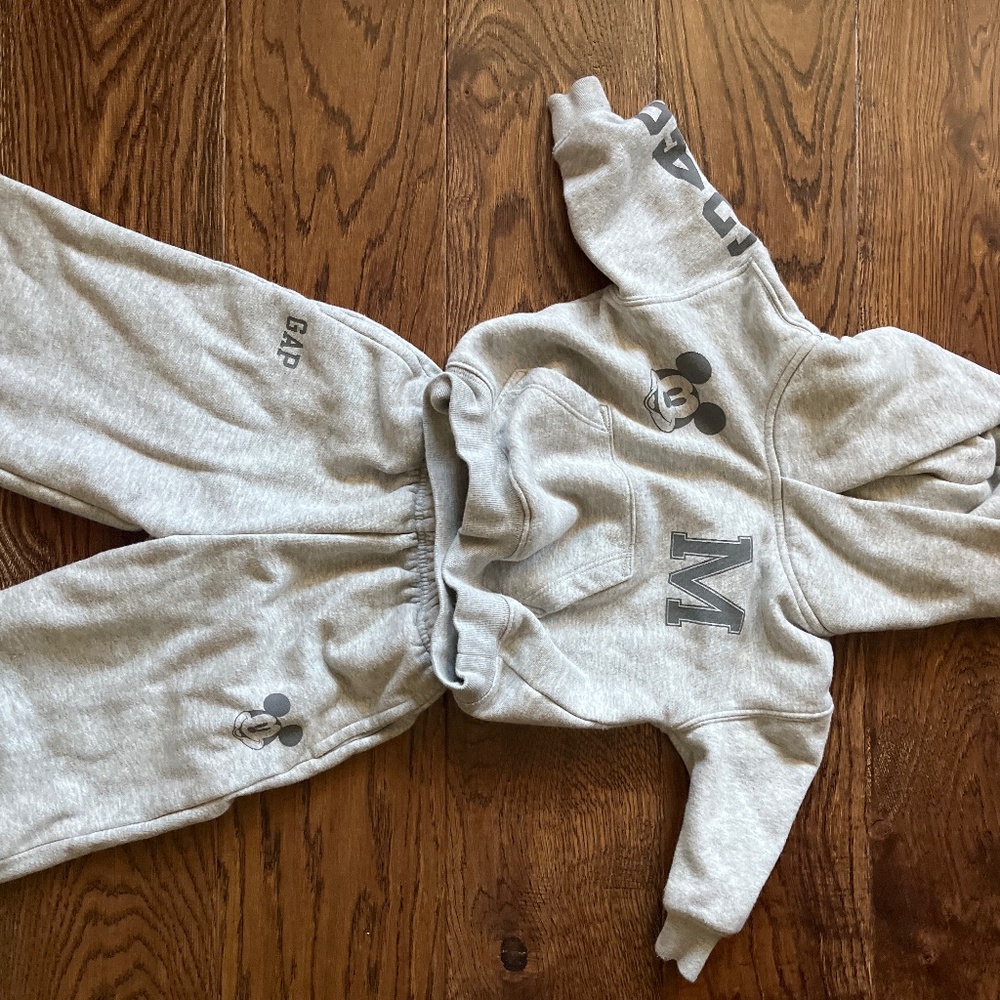 Mickey Mouse 12Month jogging suit